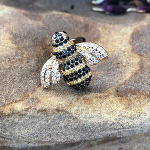 Bumble bee Express Ring